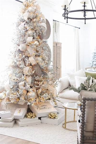 Christmas Tree Decor